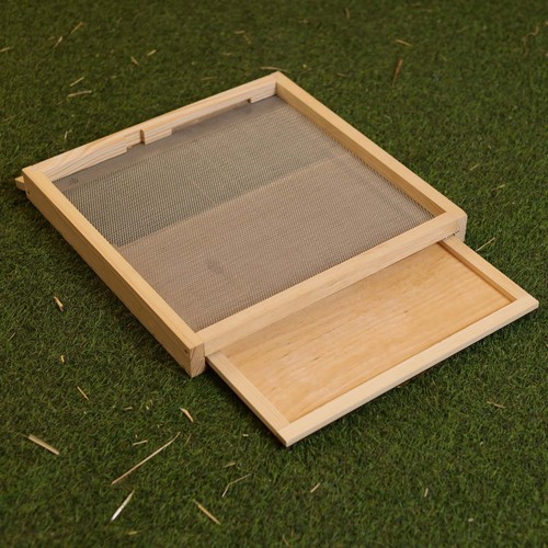 National beehive varroa mesh